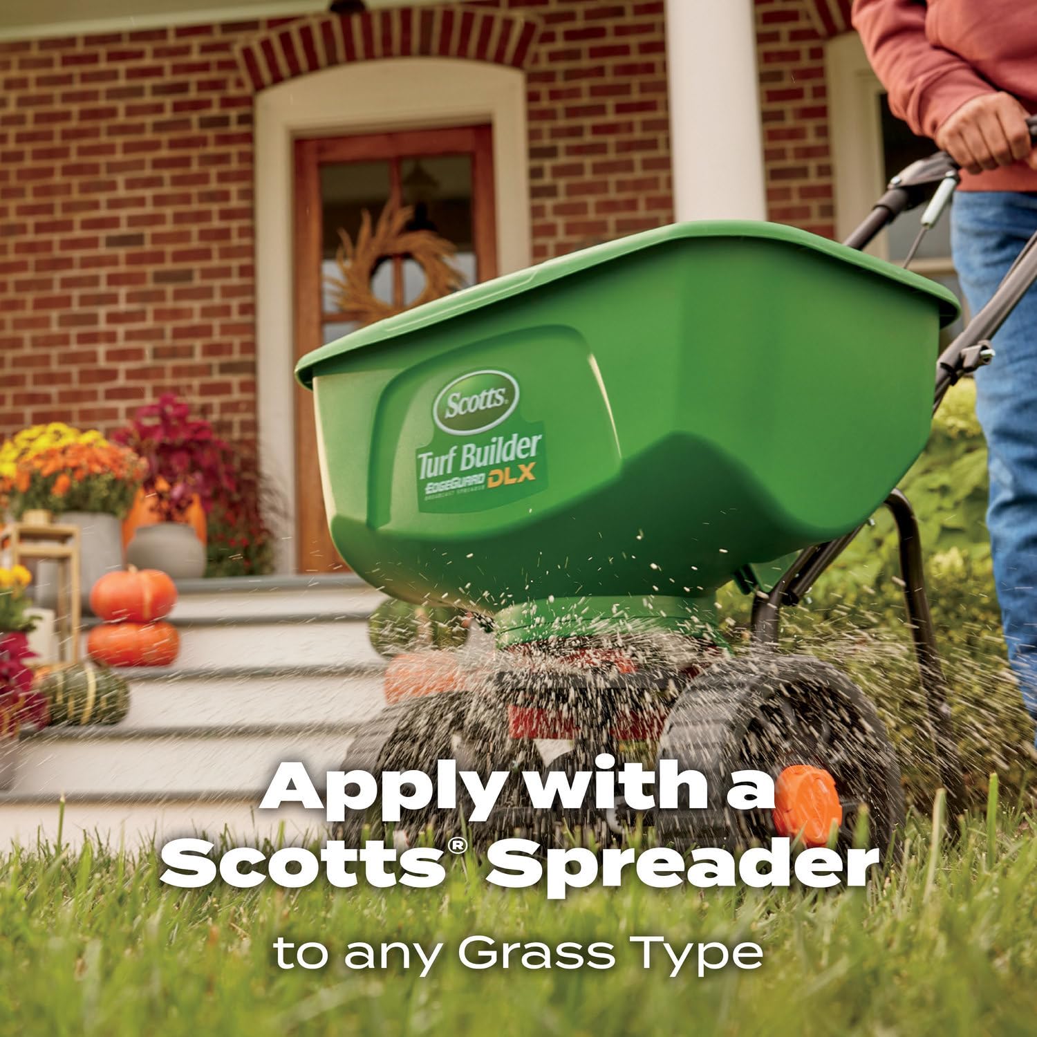 Scotts Turf Builder WinterGuard Fall Lawn Fertilizer for All Grass Types, 4,000 sq. ft., 10 lbs.