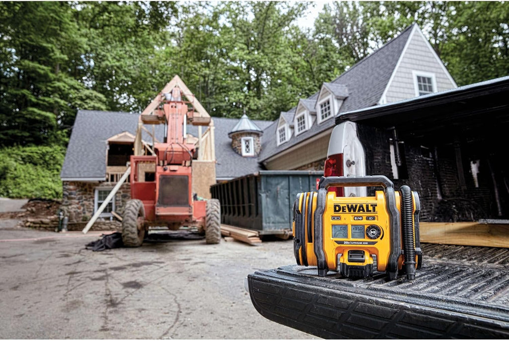 DEWALT Tire Inflator Portable Air Compressor 20V MAX, Car Air Pump with Automatic Shut Off, LED Light, Tool Only (DCC020IB)