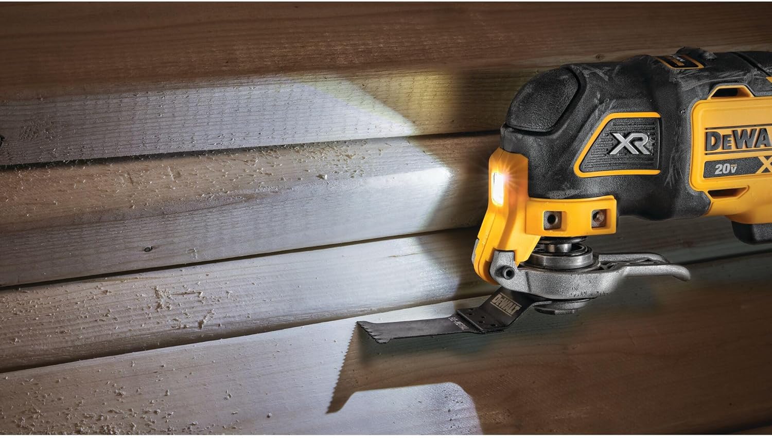 DEWALT 20V MAX XR Oscillating Tool Kit with Blades, 3 Speed Cordless Brushless Multitool, Up to 20,000 OPM, LED Light, Battery and Charger Included (DCS356C1)