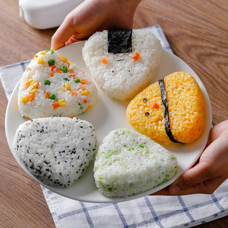 Triangle Rice and Vegetable Roll Mould Bento Box Can Be Microwave Heated To Make Children's Sushi Lunch Box